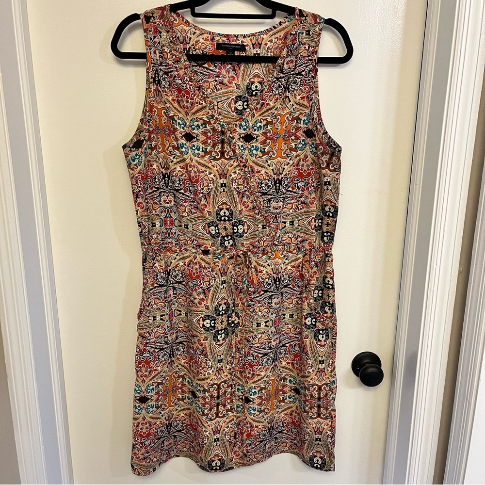 Banana Republic - Drawstring Waist V-Neck Dress - paisley floral print - size 10